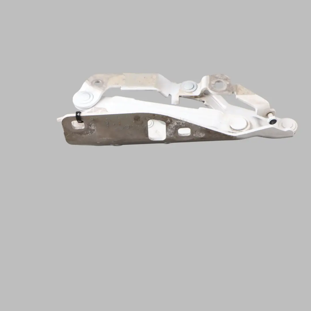Bonnet Lid Hinge Front Left N/S Metallic Glacier White S9R to Audi TT 8J with Part number 8J0823301H Audi TT 8J Bonnet Lid Hinge Front Left N/S Metallic Glacier White S9R - SKU 8J0823301H-MGW - Part number 8J0823301H