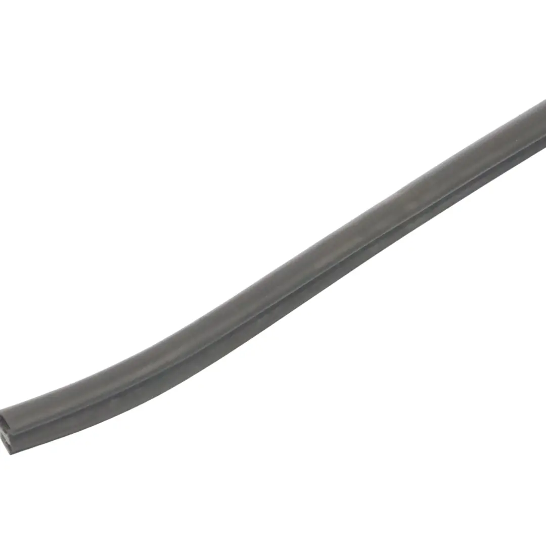 Audi TT 8J Striscia anteriore del cofano motore in gomma guarnizione 8J08237B - SKU 8J0823731B - Numero di parte 8J0823731B
