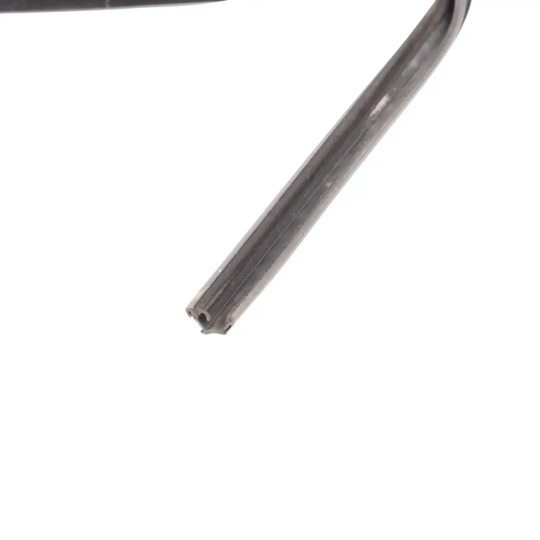 Joint d'étanchéité porte avant vitre intérieur droit pour Audi TT 8J à propos du numéro de pièce 8J0837480 Audi TT 8J Joint d'étanchéité porte avant vitre intérieur droit - SKU 8J0837480 - Numéro de pièce 8J0837480