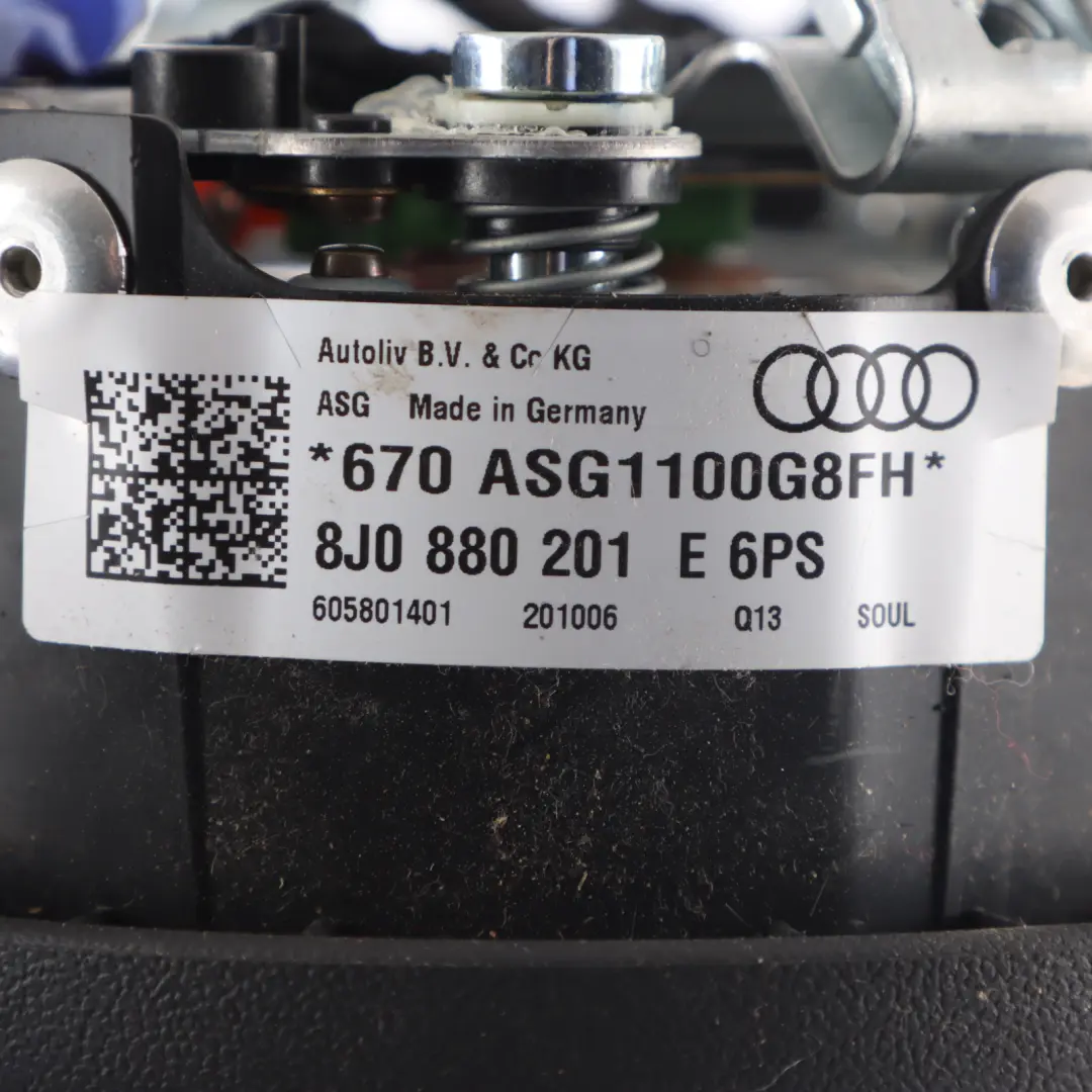 Driver Side Sport Steering Wheel Air Module Unit to Audi TT 8J with Part number 8J0880201E Audi TT 8J Driver Side Sport Steering Wheel Air Module Unit - SKU 8J0880201E - Part number 8J0880201E