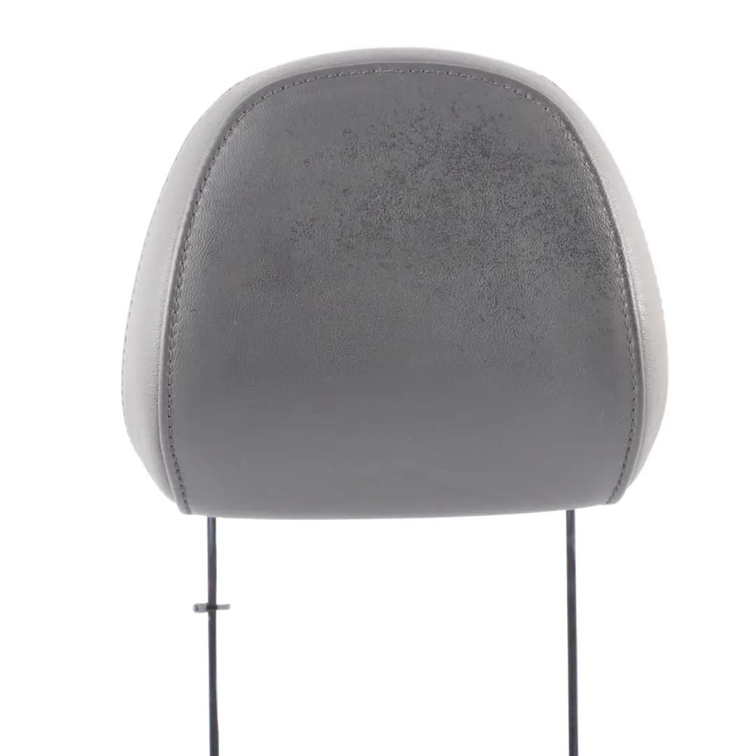 Headrest Nappa Leather Soul Black Front Left Right N/O/S to Audi TT 8J Sport Seat with Part number 8J0881901H Audi TT 8J Sport Seat Headrest Nappa Leather Soul Black Front Left Right N/O/S - SKU 8J0881901H - Part number 8J0881901H