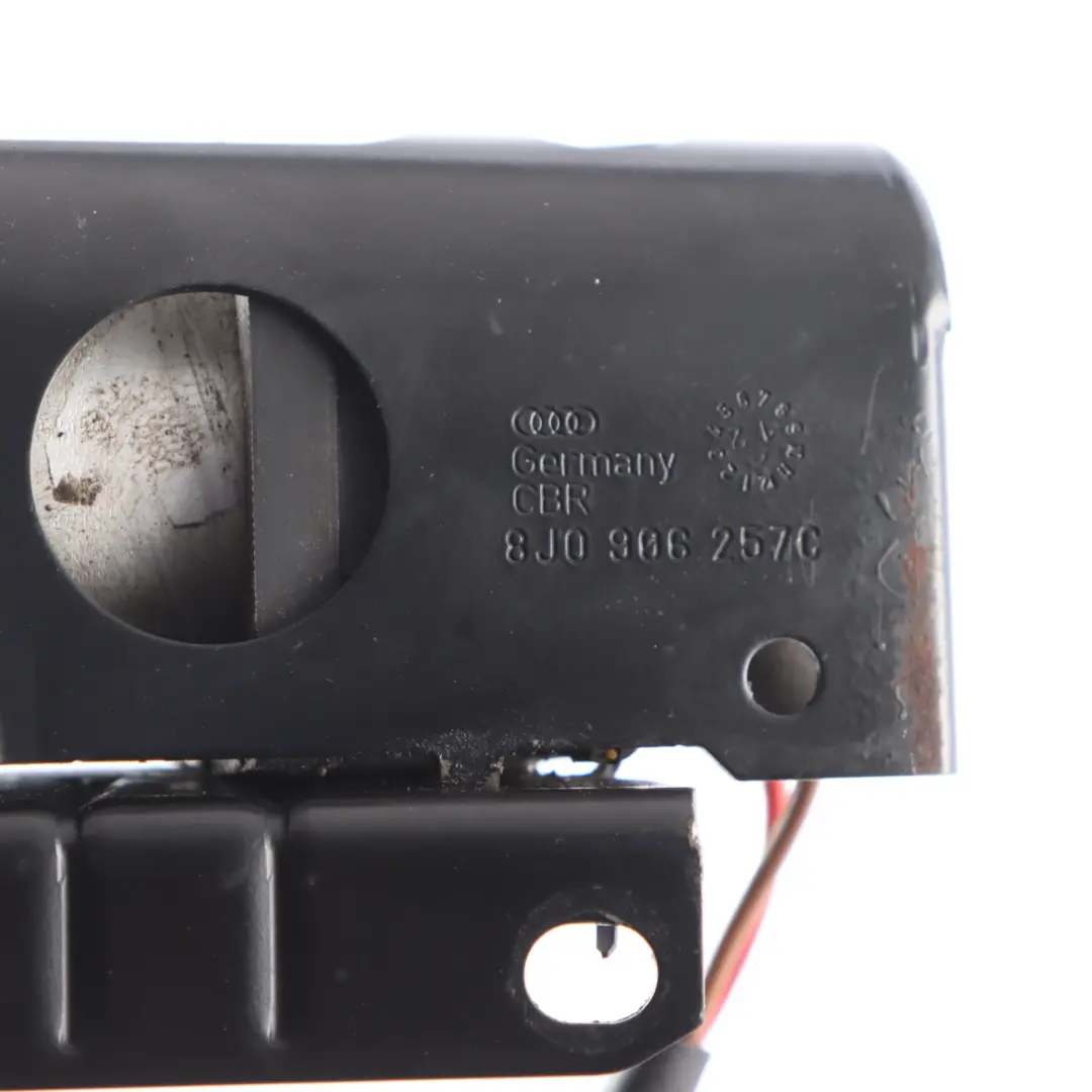 Audi TT 8J 2.0 TDI Diesel Kraftstoffpumpe Mit Halterung - SKU 8J0906129B - Teilenummer 8J0906129B