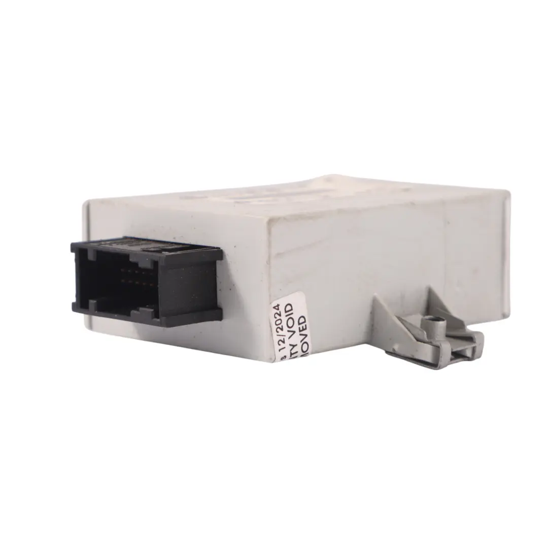 Tyre Pressure Control Module Unit to Audi TT 8J with Part number 8J0907274 Audi TT 8J Tyre Pressure Control Module Unit - SKU 8J0907274 - Part number 8J0907274