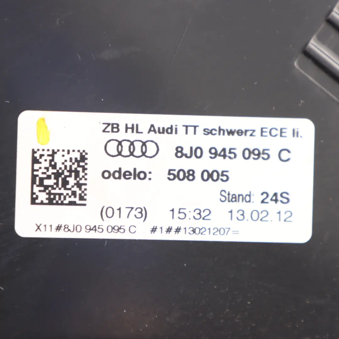 Lamp Left N/S Light Trunk Lid Boot Tailgate to Audi TT 8J Rear with Part number 8J0945095C Audi TT 8J Rear Lamp Left N/S Light Trunk Lid Boot Tailgate - SKU 8J0945095C - Part number 8J0945095C