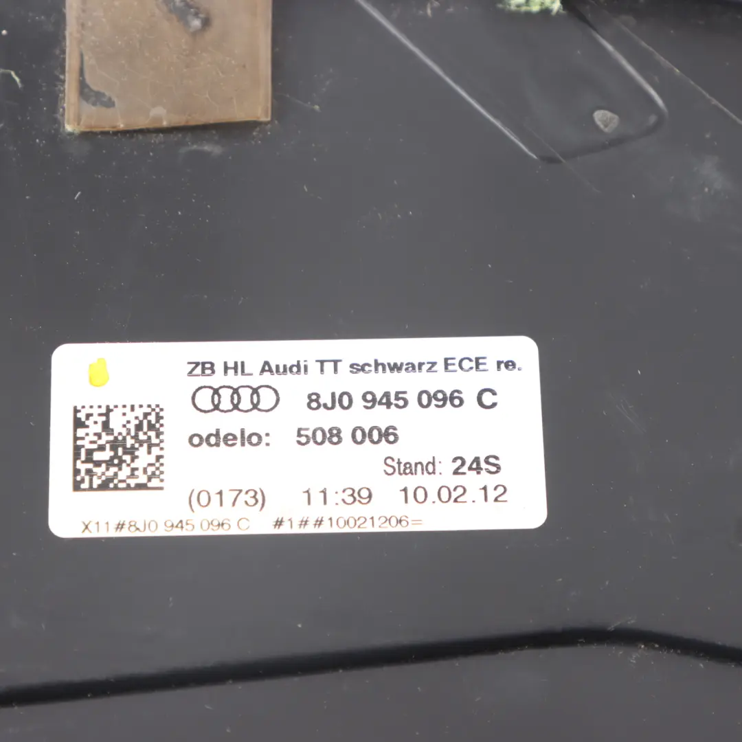 Lamp Right O/S Light Trunk Lid Boot Tailgate to Audi TT 8J Rear with Part number 8J0945096C Audi TT 8J Rear Lamp Right O/S Light Trunk Lid Boot Tailgate - SKU 8J0945096C - Part number 8J0945096C