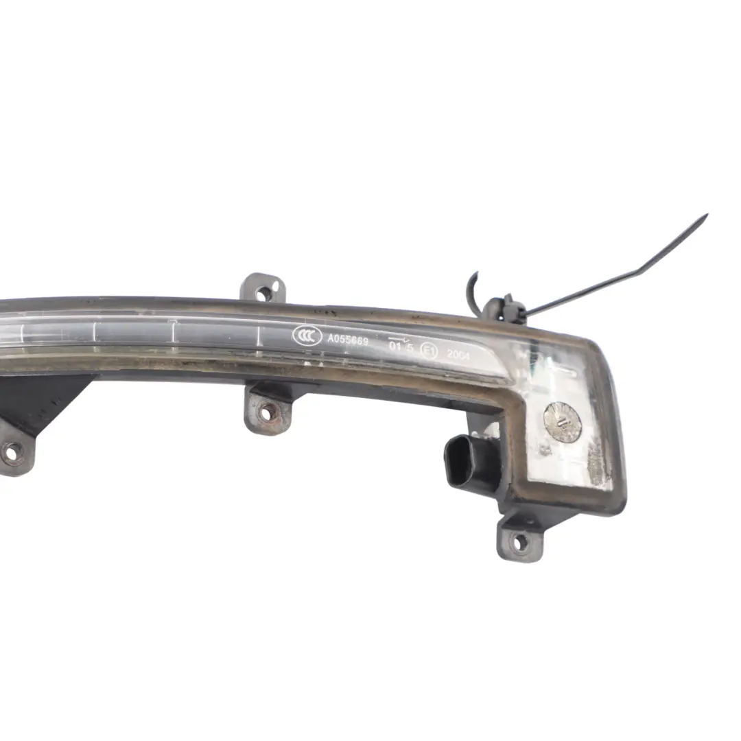 Audi TT 8J Wing Mirror Turn Signal Indicator Right O/S - SKU 8J0949102 - Part number 8J0949102