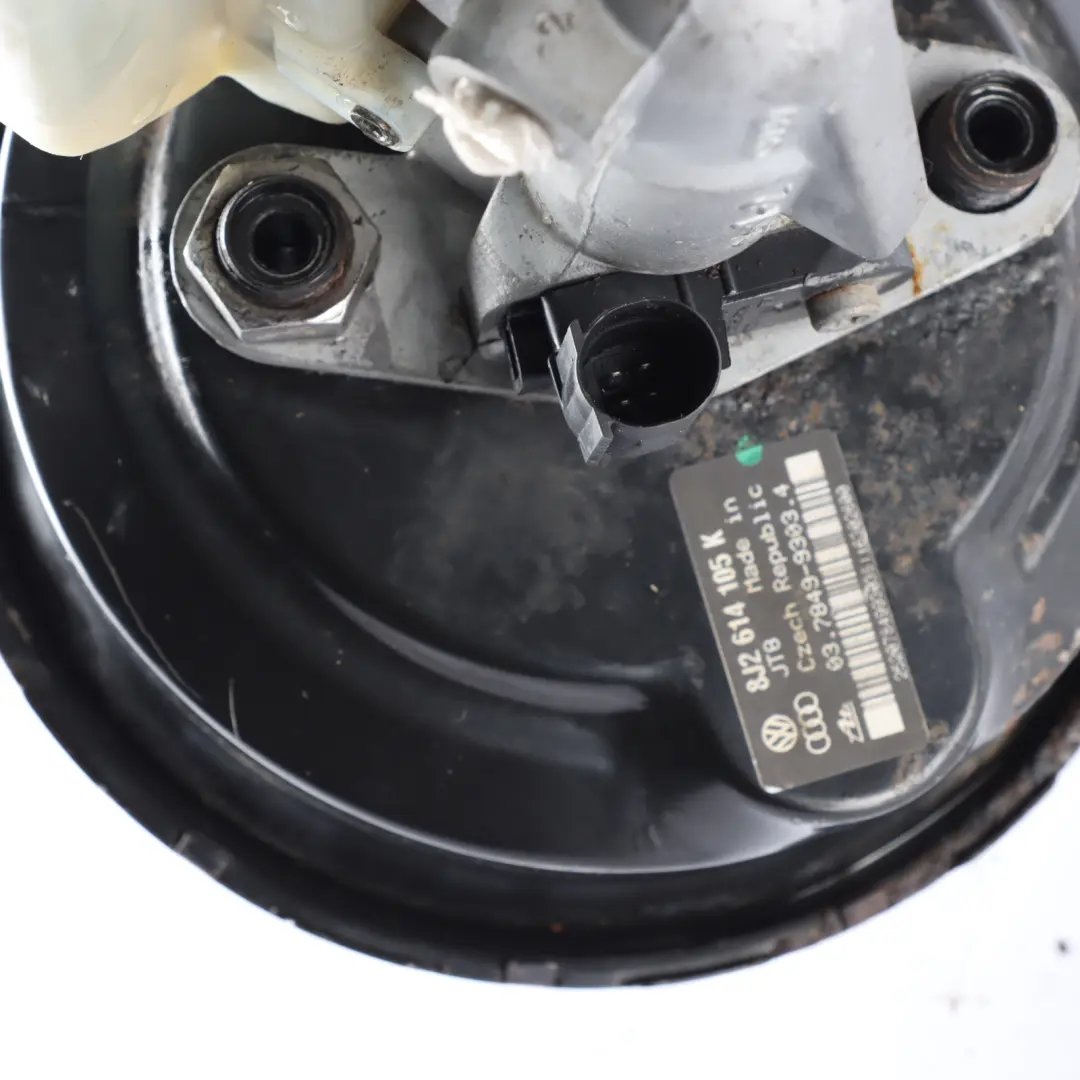 Cylinder Brake Booster Servo Reservoir to Audi TT 8J 2.0 TFSI Master with Part number 8J2614105K Audi TT 8J 2.0 TFSI Master Cylinder Brake Booster Servo Reservoir - SKU 8J2614105K - Part number 8J2614105K