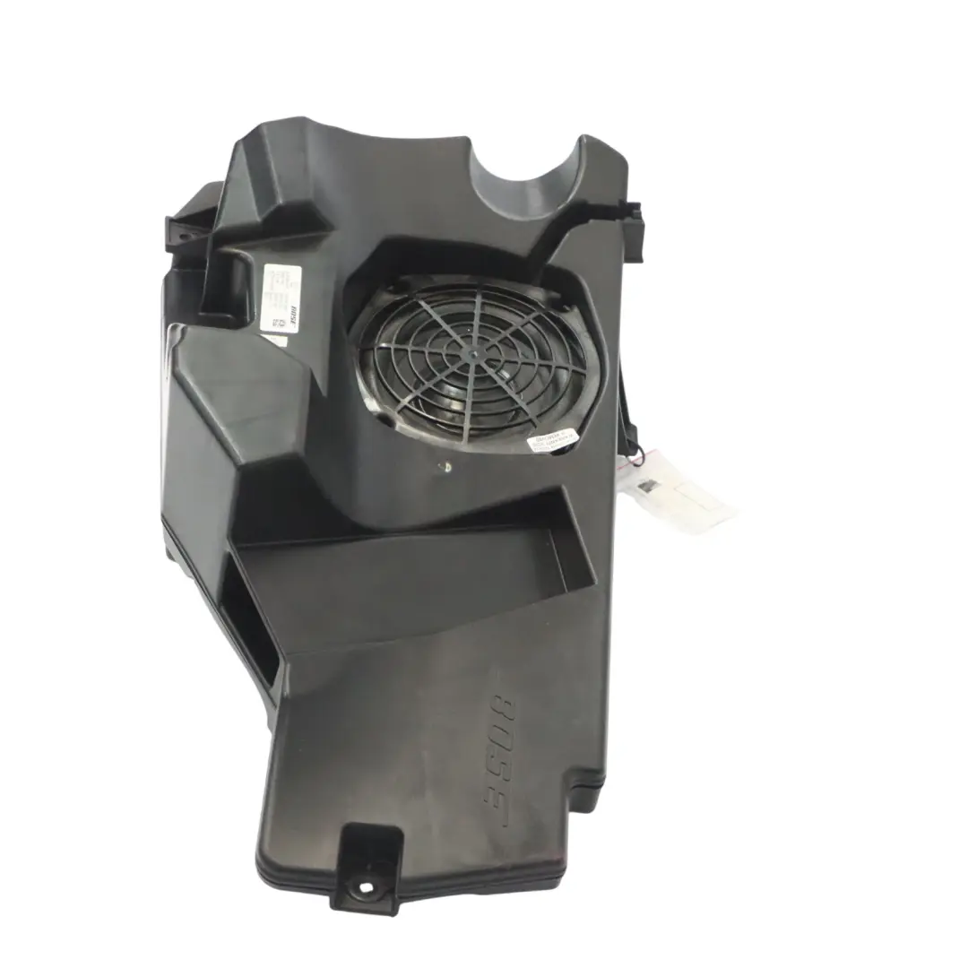 arrière Bose Subwoofer Loud Intervenants Gauche pour Audi TT 8J Porte à propos du numéro de pièce 8J8035382A Audi TT 8J Porte arrière Bose Subwoofer Loud Intervenants Gauche - SKU 8J8035382A - Numéro de pièce 8J8035382A