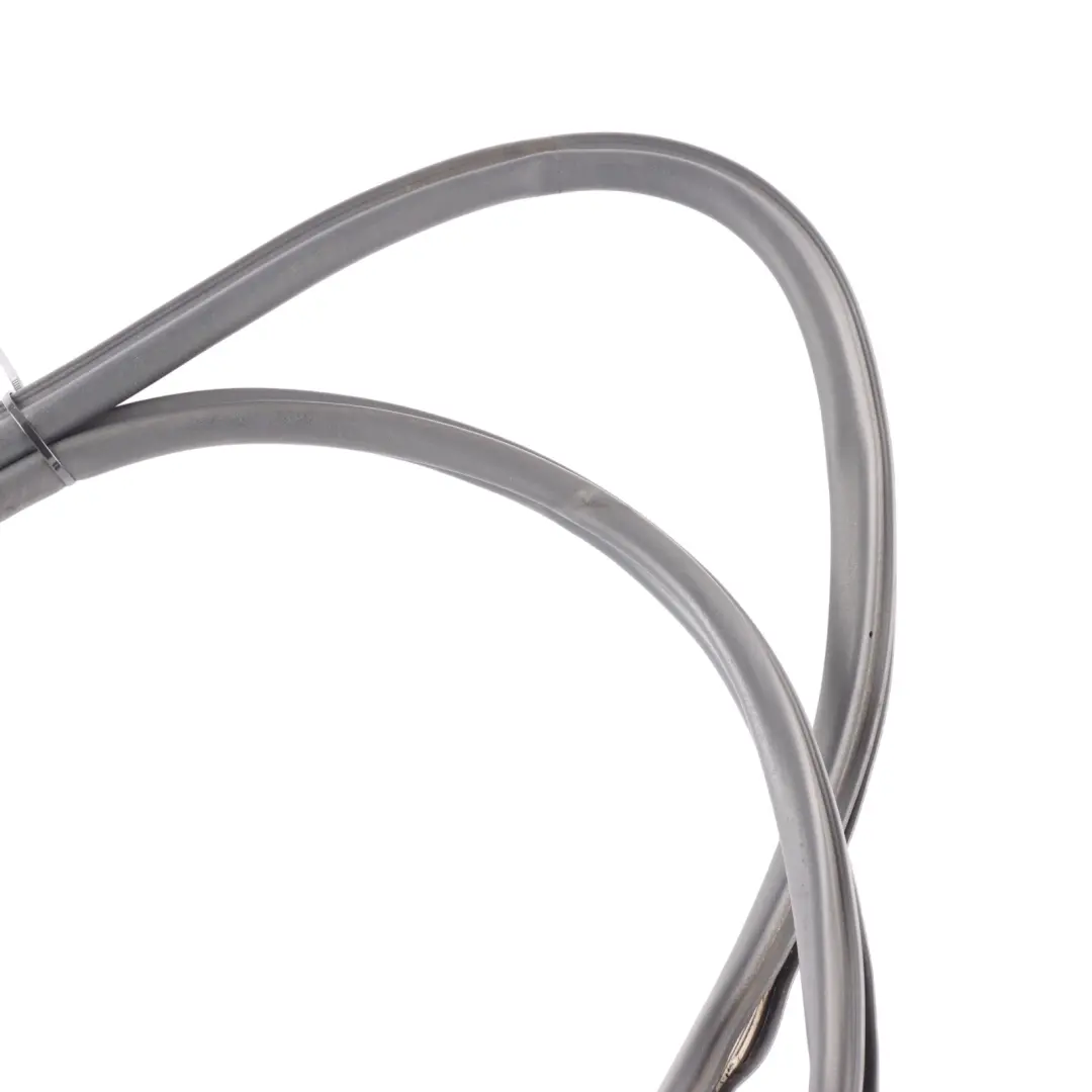 Maletero Trasero Bootlid Maletero Junta Goma para Audi TT 8J con número de pieza 8J8827705A Audi TT 8J Maletero Trasero Bootlid Maletero Junta Goma - SKU 8J8827705A - Número de pieza 8J8827705A