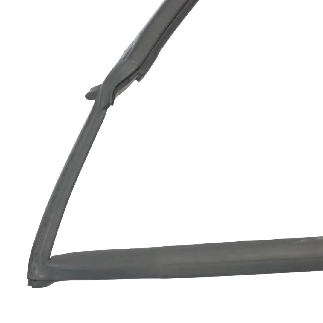 Audi TT 8J Cadre intérieur porte d'étanchéité caoutchouc avant gauche - SKU 8J8831707D - Numéro de pièce 8J8831707D