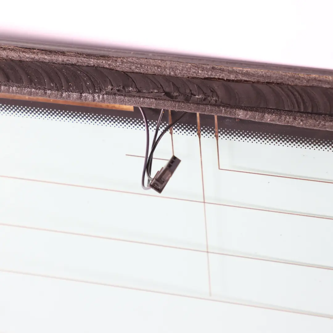 Boot Lid Tailgate Heated Window Glass Glazing AS2 to Audi TT 8J Rear with Part number 8J8845501G Audi TT 8J Rear Boot Lid Tailgate Heated Window Glass Glazing AS2 - SKU 8J8845501G - Part number 8J8845501G