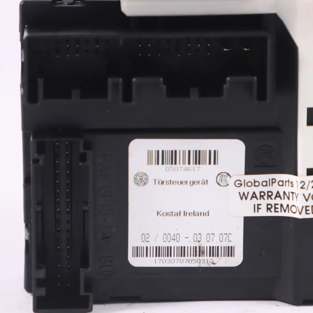 Audi TT 8J Motore alzacristalli anteriore Controllo regolatore guida - SKU 8J8959801B - Numero di parte 8J8959801B