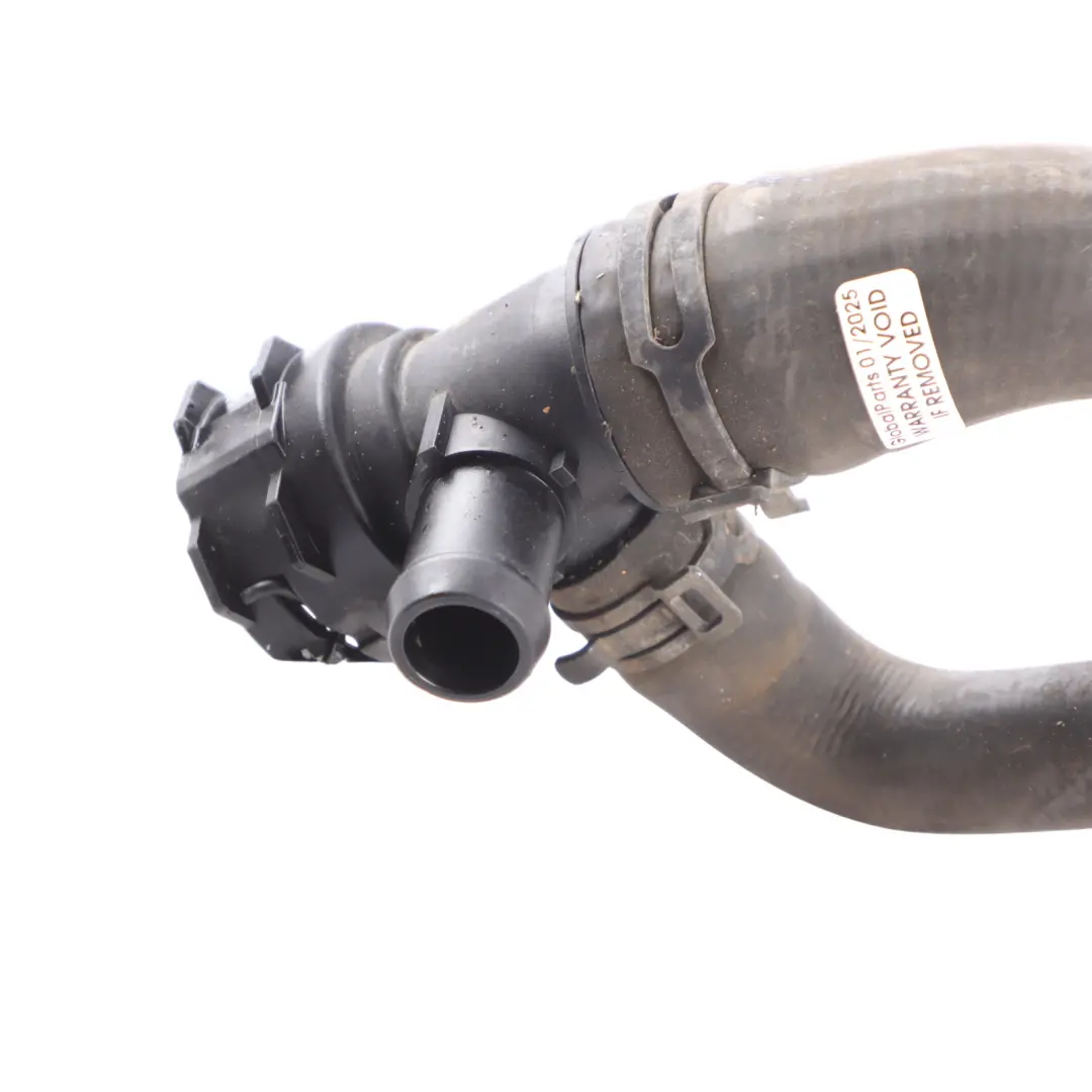 Audi A4 B8 2.0 TDI Tuyau De Refroidissement L'Eau Tube De Conduite - SKU 8K0121049AF - Numéro de pièce 8K0121049AF