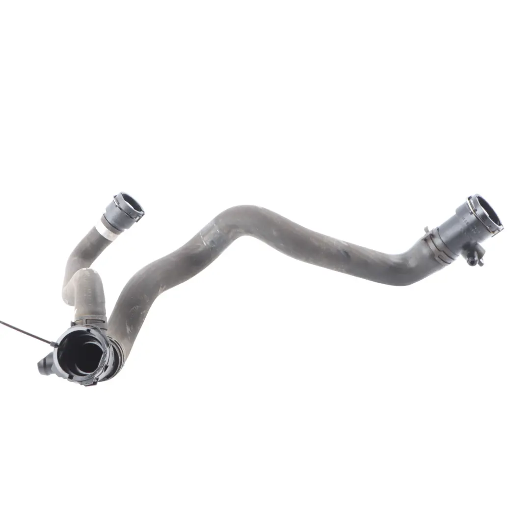 Audi A4 B8 2.0 TDI Tuyau De Refroidissement L'Eau Tube De Conduite - SKU 8K0121049AF - Numéro de pièce 8K0121049AF