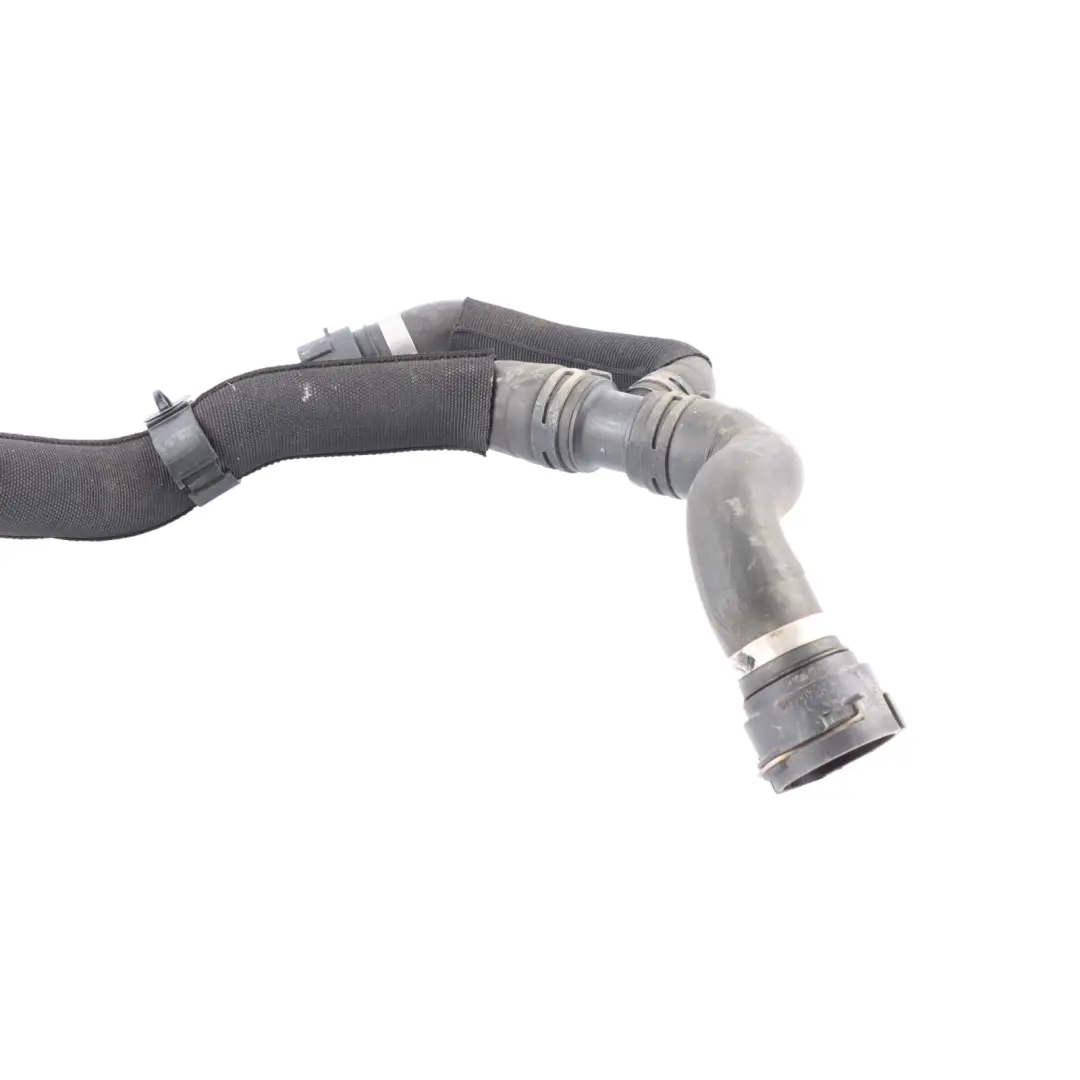 Tuyau D'Eau Pour Liquide De Refroidissement Audi A4 B8 A5 8T 2.0 TFSI - SKU 8K0121049M - Numéro de pièce 8K0121049M