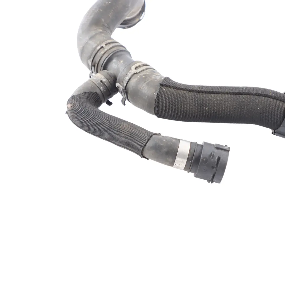 Tuyau D'Eau Pour Liquide De Refroidissement Audi A4 B8 A5 8T 2.0 TFSI - SKU 8K0121049M - Numéro de pièce 8K0121049M