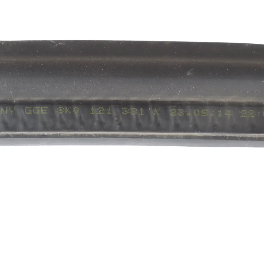 Seal Strip Audi A4 B9 A5 8T Radiator Core Rubber Support Gasket Strip to with Part number 8K0121331K Seal Strip Audi A4 B9 A5 8T Radiator Core Rubber Support Gasket Strip - SKU 8K0121331K - Part number 8K0121331K