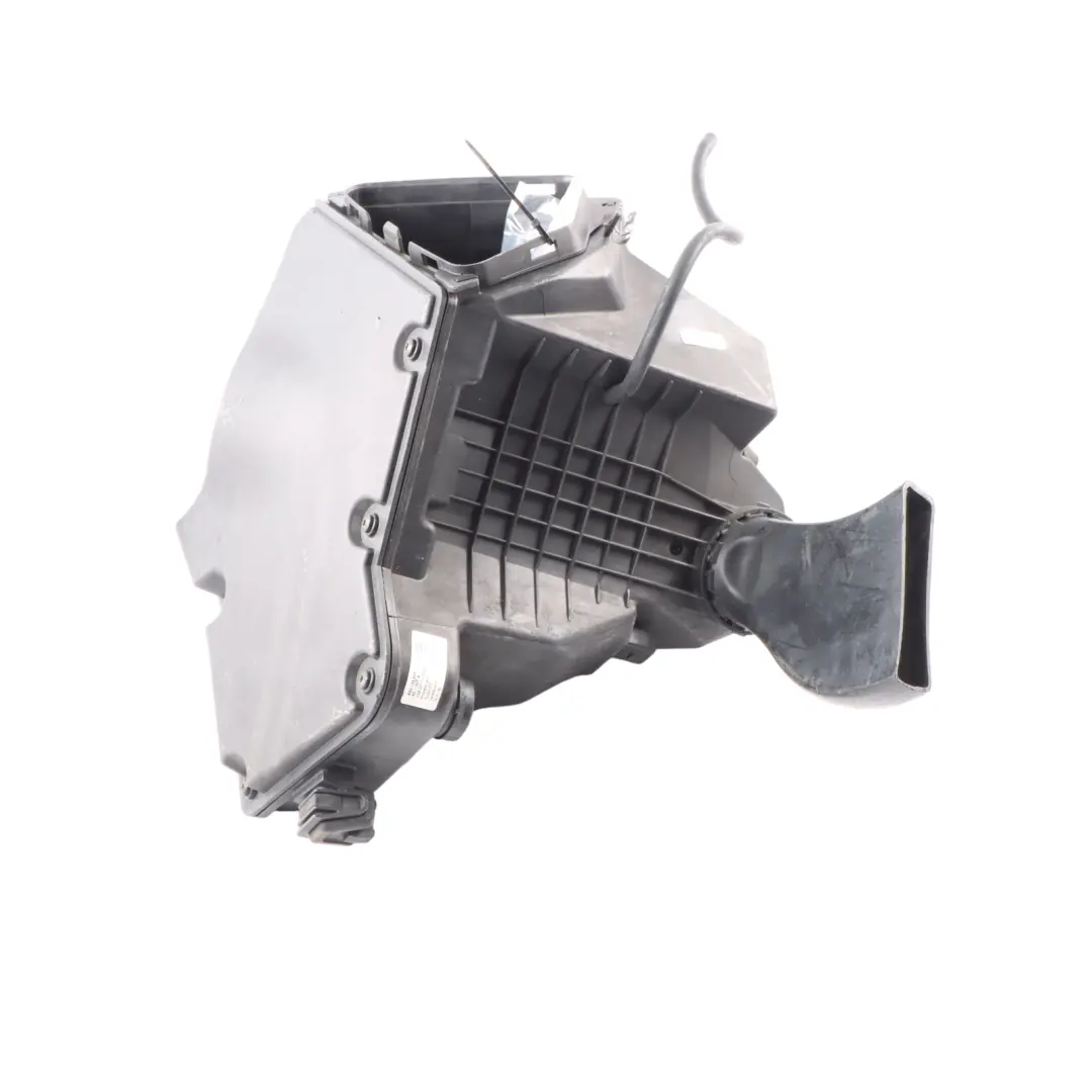 Filter Box Air Intake Silencer Air Filter Box to Audi A4 B8 Air with Part number 8K0133835 Audi A4 B8 Air Filter Box Air Intake Silencer Air Filter Box - SKU 8K0133835 - Part number 8K0133835