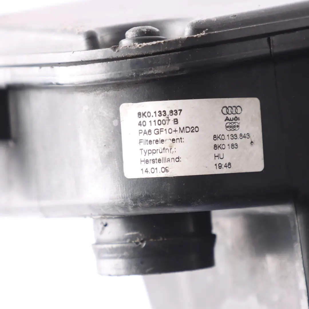 Filter Box Air Intake Silencer Air Filter Box to Audi A4 B8 Air with Part number 8K0133835 Audi A4 B8 Air Filter Box Air Intake Silencer Air Filter Box - SKU 8K0133835 - Part number 8K0133835