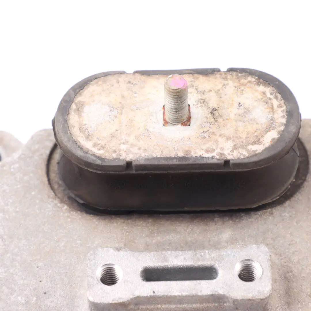 Audi A4 B8 A5 8T Getriebehalterung Getriebestütze Halterung - SKU 8K0399115S-1 - Teilenummer 8K0399115S