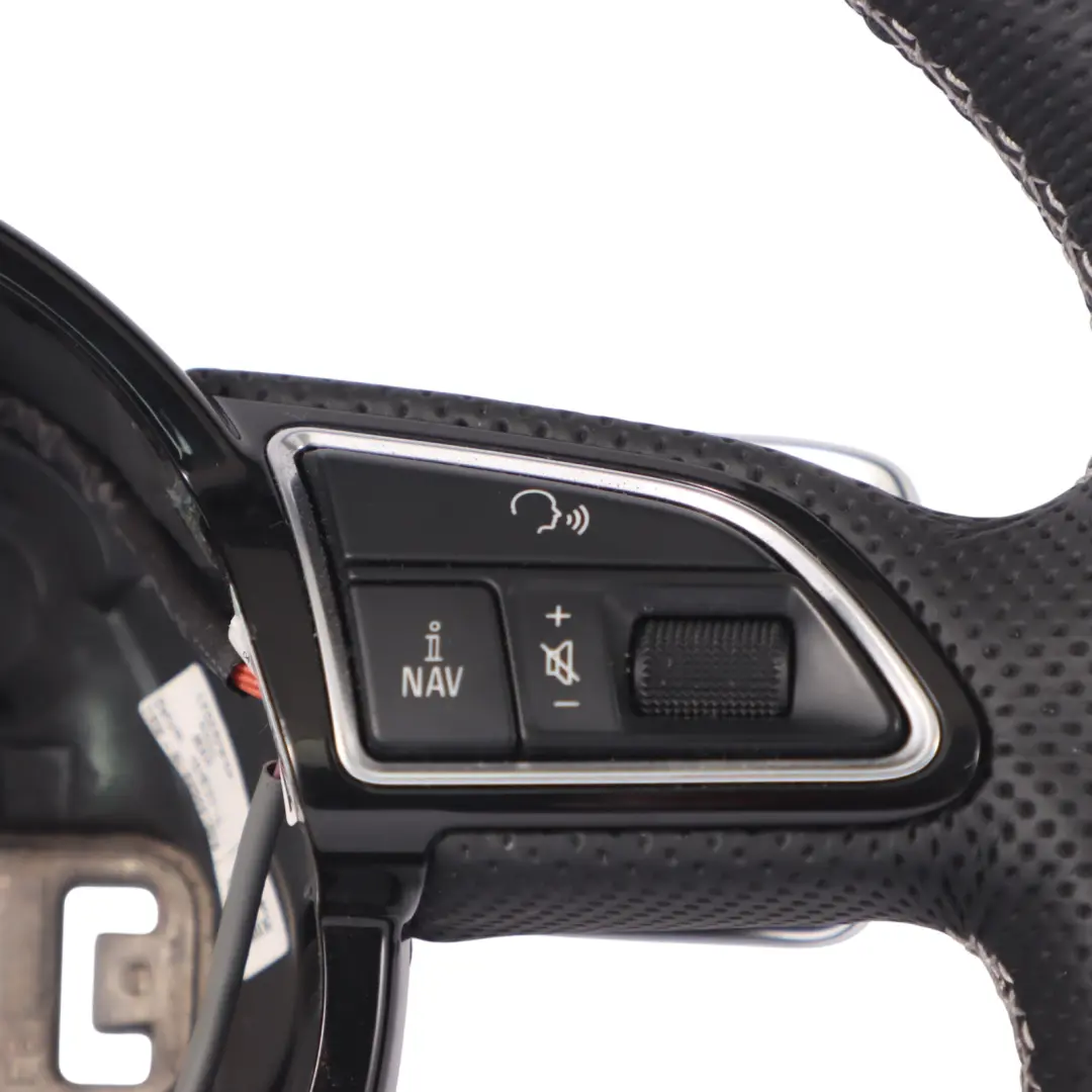 NUOVO in Pelle nera Cambio al Volante Fondo Piatto per Audi RS4 B8 Volante con numero di parte 8K0419091CQ Audi RS4 B8 Volante NUOVO in Pelle nera Cambio al Volante Fondo Piatto - SKU 8K0419091CQ-1 - Numero di parte 8K0419091CQ