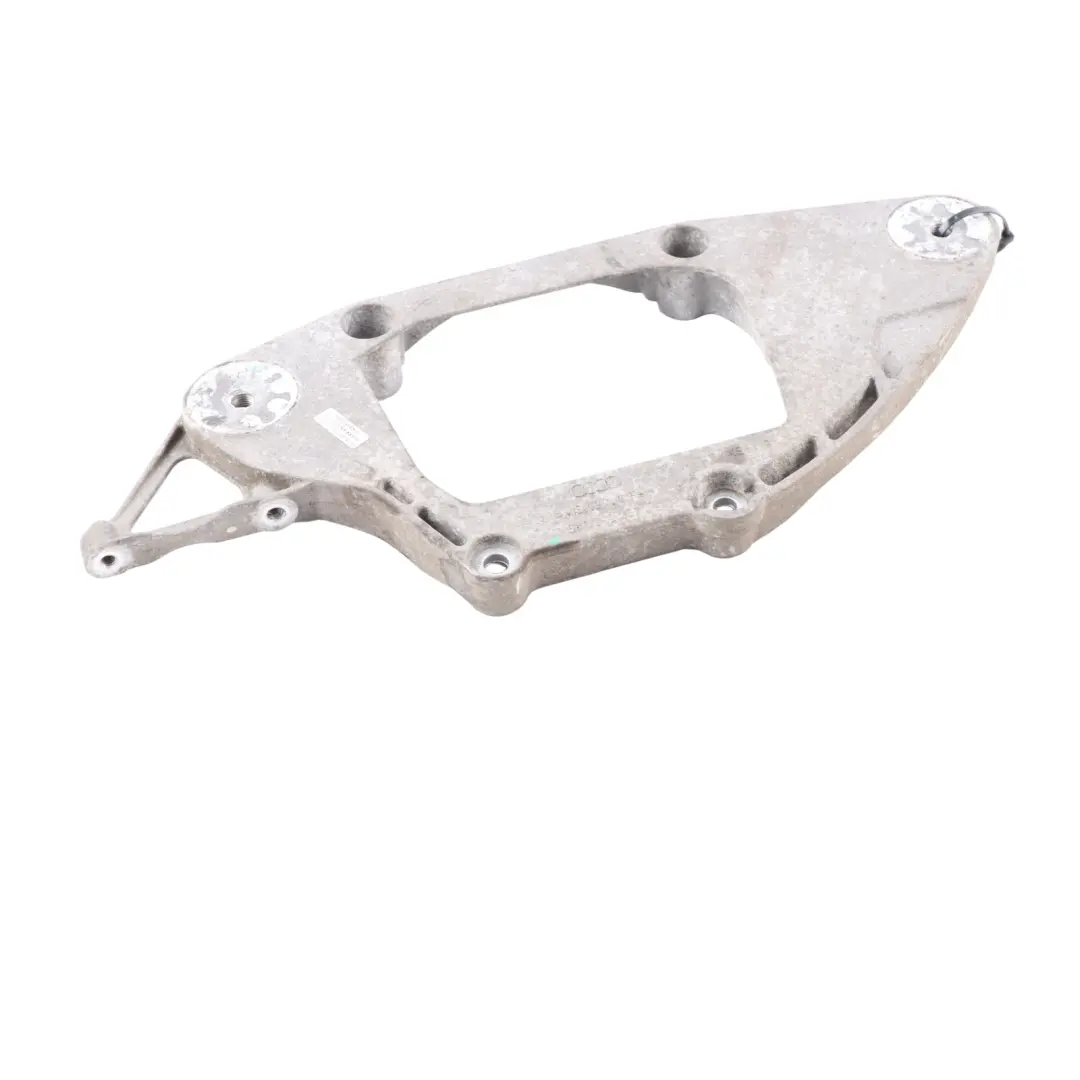 Eje Trasero Soporte Diferencial para Audi A5 S5 8T con número de pieza 8K0599287J Audi A5 S5 8T Eje Trasero Soporte Diferencial - SKU 8K0599287J - Número de pieza 8K0599287J