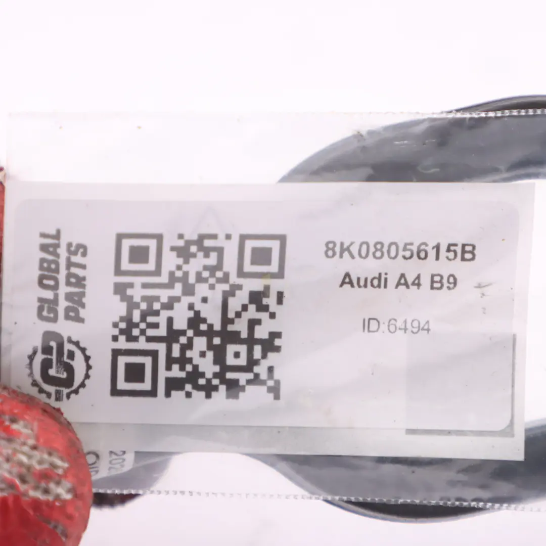 Occhio traino Gancio traino Cerniera 8K0805615 per Audi A4 A5 RS4 con numero di parte 8K0805615B Audi A4 A5 RS4 Occhio traino Gancio traino Cerniera 8K0805615 - SKU 8K0805615B - Numero di parte 8K0805615B