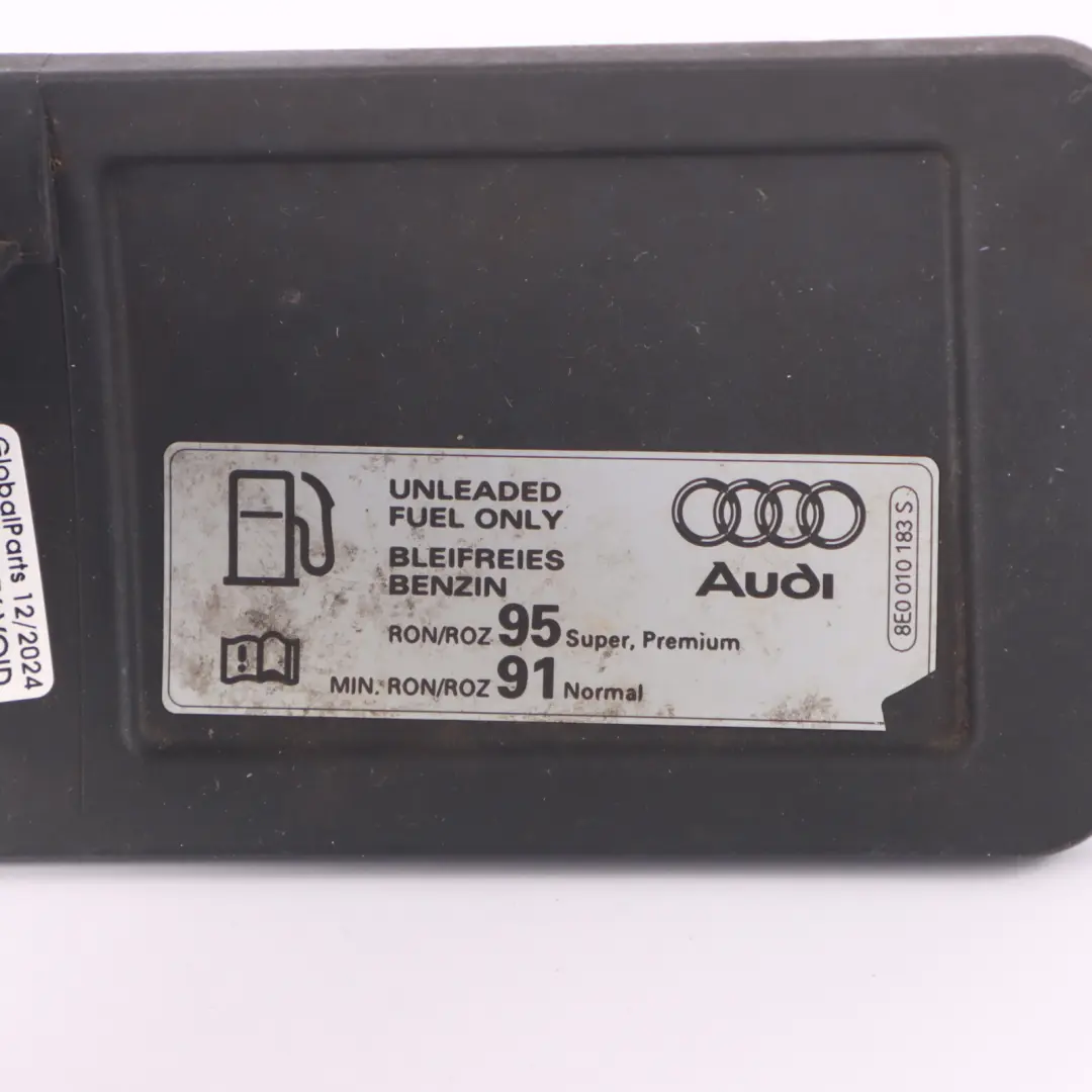 Audi A4 B8 Carburante Pot Inserto Alloggiamento Surround Coperchio - SKU 8K0809999A-1 - Numero di parte 8K0809999A