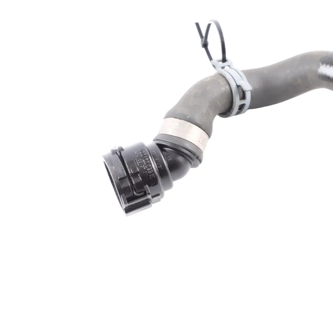 Audi A5 S5 8T Tuyau d'eau de refroidissement Tube 3.0 TFSI - SKU 8K0819334Q - Numéro de pièce 8K0819334Q