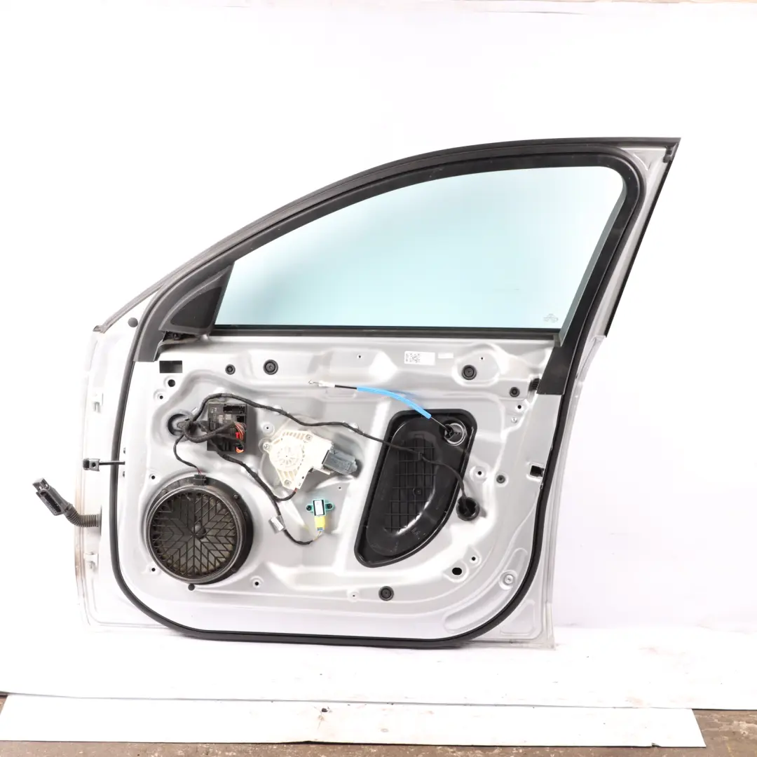 Audi A4 B8 Front Door Right O/S Ice Silver Metallic - X7W - SKU 8K0831052J-ICS - Part number 8K0831052J