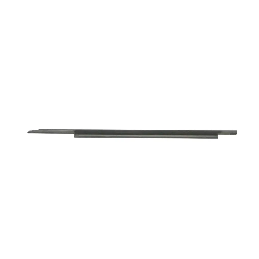 Audi A4 B8 Joint d'étanchéité de vitre de porte avant droite - SKU 8K0853284H - Numéro de pièce 8K0853284H
