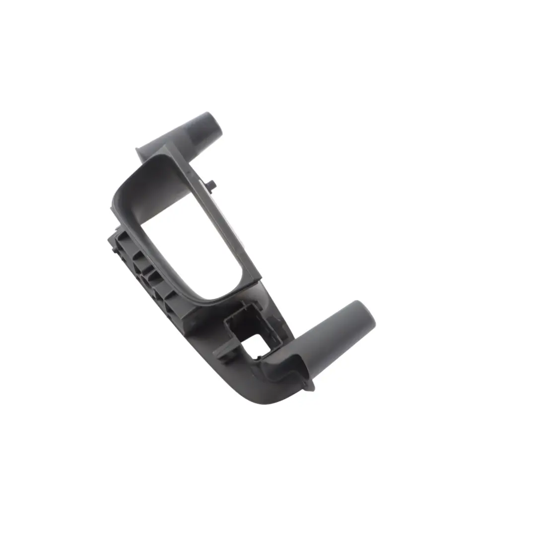 Audi A4 B8 Embellecedor Manija Puerta Trasera Derecha - SKU 8K0868394A - Número de pieza 8K0868394A