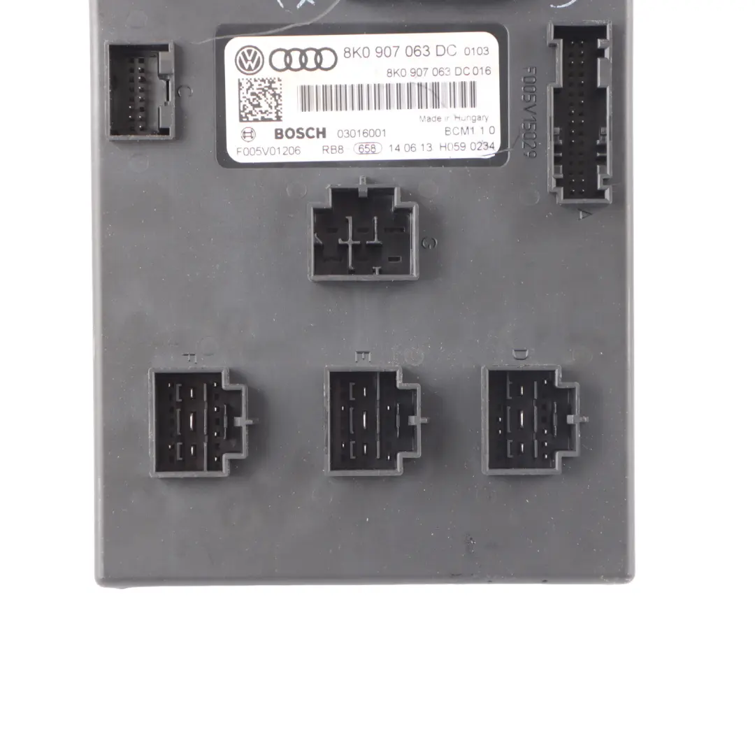 Body Control Comfort Unit Modul BCM Einheit ECU für Audi A5 8T mit Teilenummer 8K0907063DC Audi A5 8T Body Control Comfort Unit Modul BCM Einheit ECU - SKU 8K0907063DC - Teilenummer 8K0907063DC