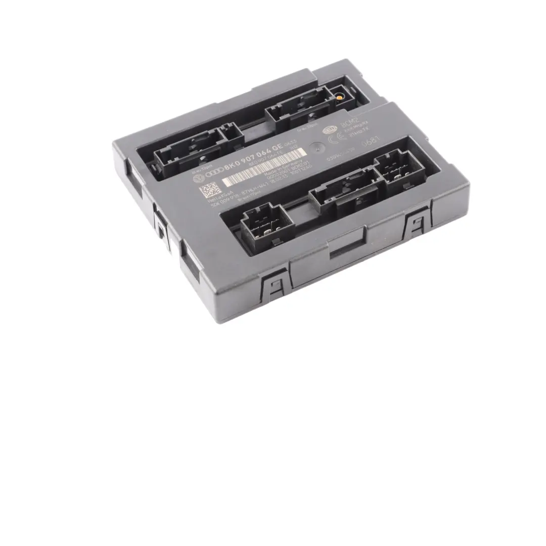 Moduł Sterujący Nadwoziem Jednostka ECU do Audi A5 S5 8T BCM o numerze 8K0907064GE Audi A5 S5 8T BCM Moduł Sterujący Nadwoziem Jednostka ECU - SKU 8K0907064GE - Numer Części 8K0907064GE