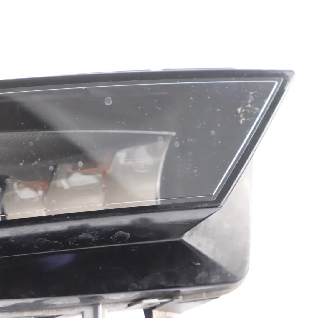 8K Lámpara de luz antiniebla delantera derecha parachoques para Audi A4 B8 con número de pieza 8K0941700B Audi A4 B8 8K Lámpara de luz antiniebla delantera derecha parachoques - SKU 8K0941700B - Número de pieza 8K0941700B