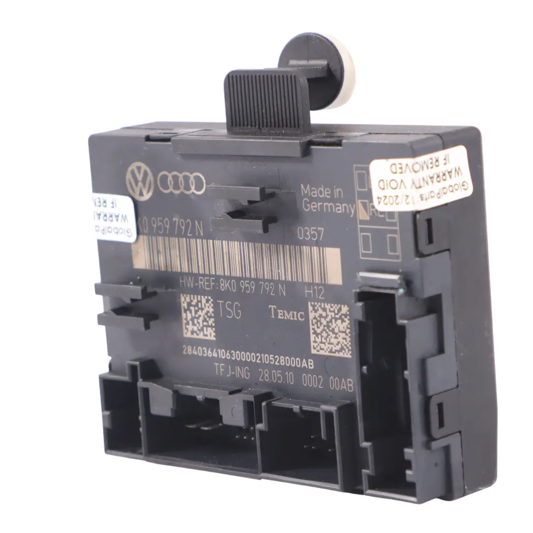 Audi Q5 8R Module de contrôle de la serrure de porte ECU Avant gauche - SKU 8K0959792N - Numéro de pièce 8K0959792N