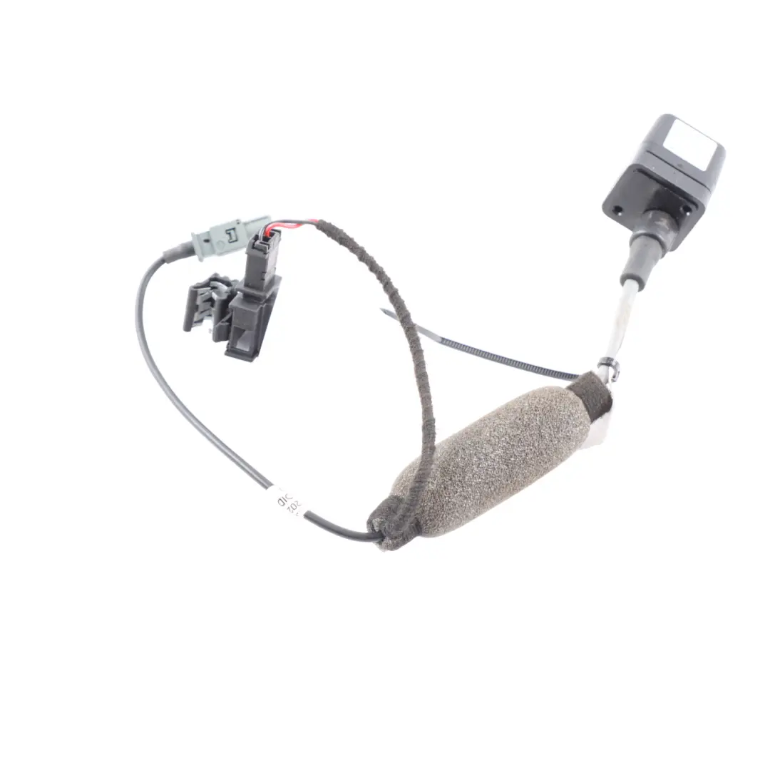 View Reverse Parking Camera Control Unit to Audi A4 D4 4H Rear with Part number 8K0980551B Audi A4 D4 4H Rear View Reverse Parking Camera Control Unit - SKU 8K0980551B - Part number 8K0980551B