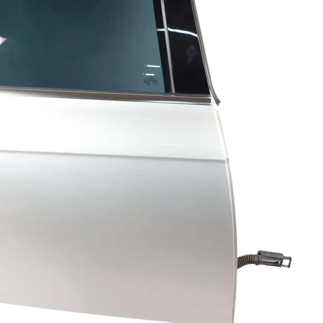Audi A4 A8 Limousine Rear Door Right O/S Ice Silver Metallic - X7W - SKU 8K5833052D-ICS - Part number 8K5833052D