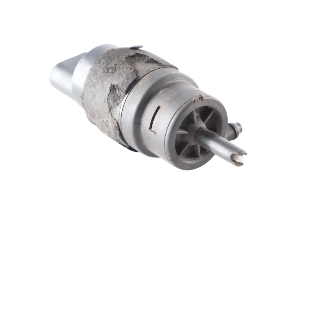 Washer Tank Pump Audi S7 4G A4 B8 A5 8T A6 C7 Windscreen Washing Unit to with Part number 8K5955647 Washer Tank Pump Audi S7 4G A4 B8 A5 8T A6 C7 Windscreen Washing Unit - SKU 8K5955647 - Part number 8K5955647