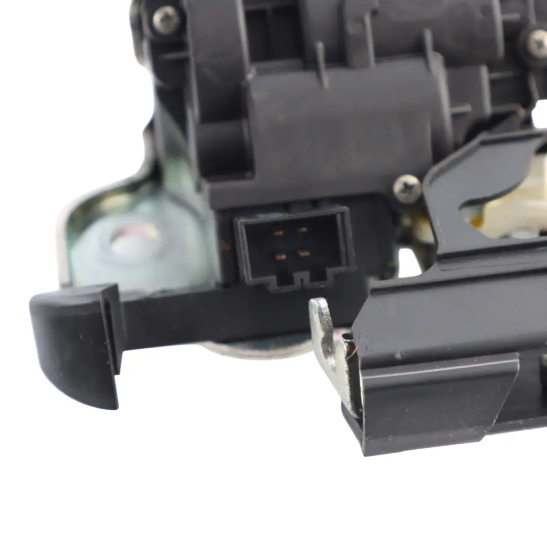 Lock Boot Trunk Latch Catch Mechanism to Audi A3 8P A5 8T Tailgate with Part number 8K9827505 Audi A3 8P A5 8T Tailgate Lock Boot Trunk Latch Catch Mechanism - SKU 8K9827505 - Part number 8K9827505