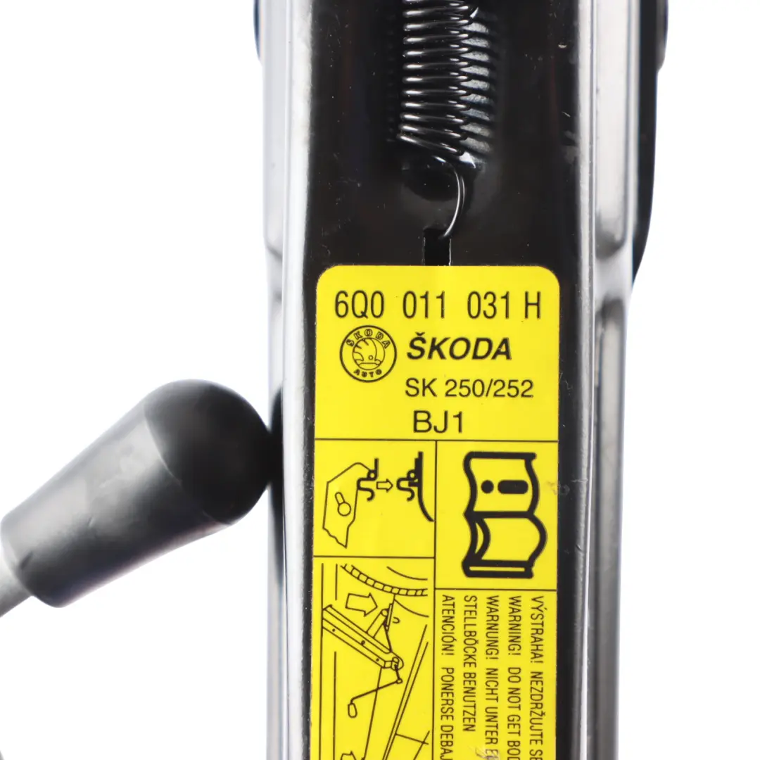 Trunk Tool Kit Spare Wheel Jack Screw Hazard Triangle to Audi A3 8P with Part number 8P0012109G Audi A3 8P Trunk Tool Kit Spare Wheel Jack Screw Hazard Triangle - SKU 8P0012109G - Part number 8P0012109G