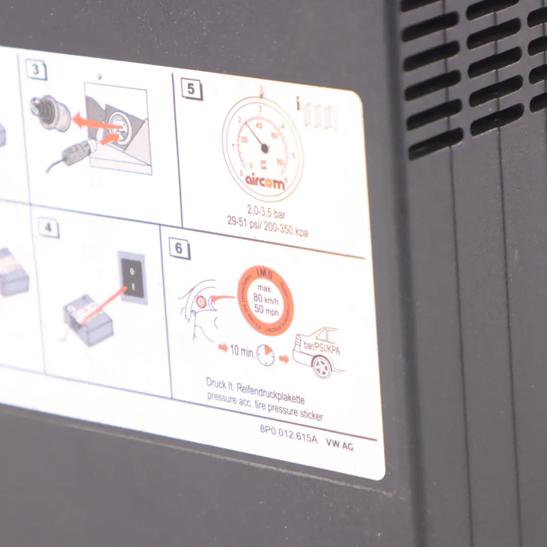 Reifen Notfall Werkzeugsatz Kompressor Kofferraum für Audi A3 8V mit Teilenummer 8P0012615A Audi A3 8V Reifen Notfall Werkzeugsatz Kompressor Kofferraum - SKU 8P0012615A-1 - Teilenummer 8P0012615A