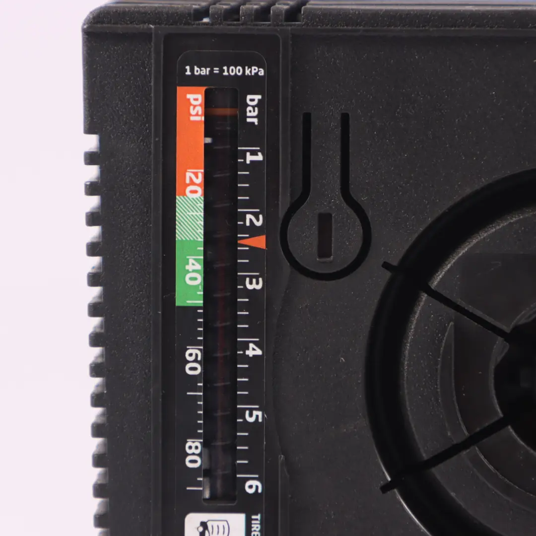  Pompe à air de gonflage des pneus Audi A4 B9 - SKU 8P0012615G - Numéro de pièce 8P0012615G
