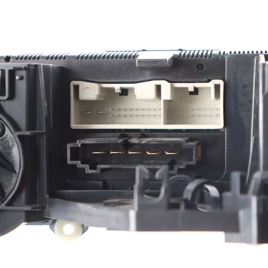 Audi A3 8P A/C Air Condition Heater Climate Control Unit Panel - SKU 8P0820047D - Part number 8P0820047D
