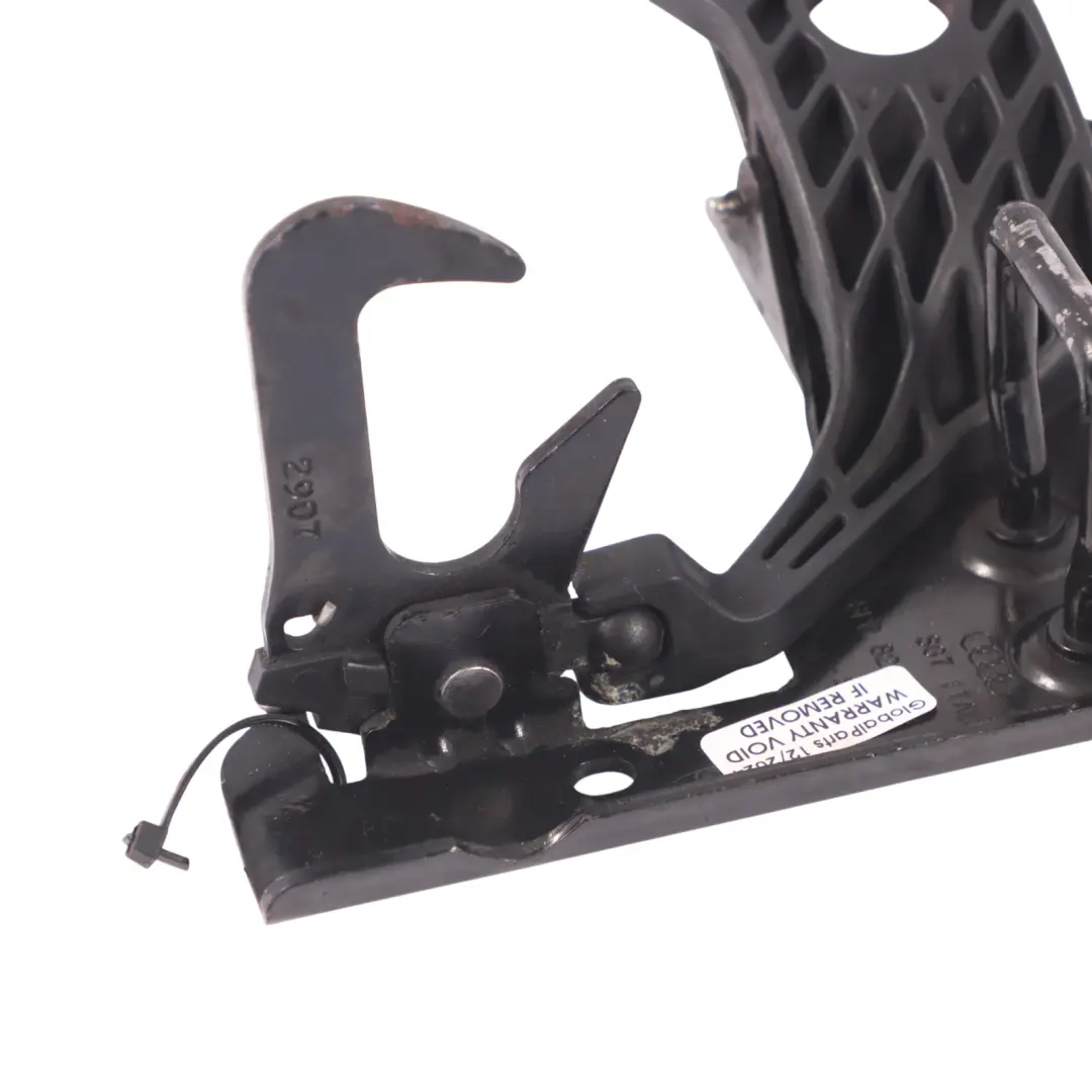 Audi A3 8P Motor Haube Triegelung Verriegelung Schloss Vordergriff - SKU 8P0823480A - Teilenummer 8P0823480A