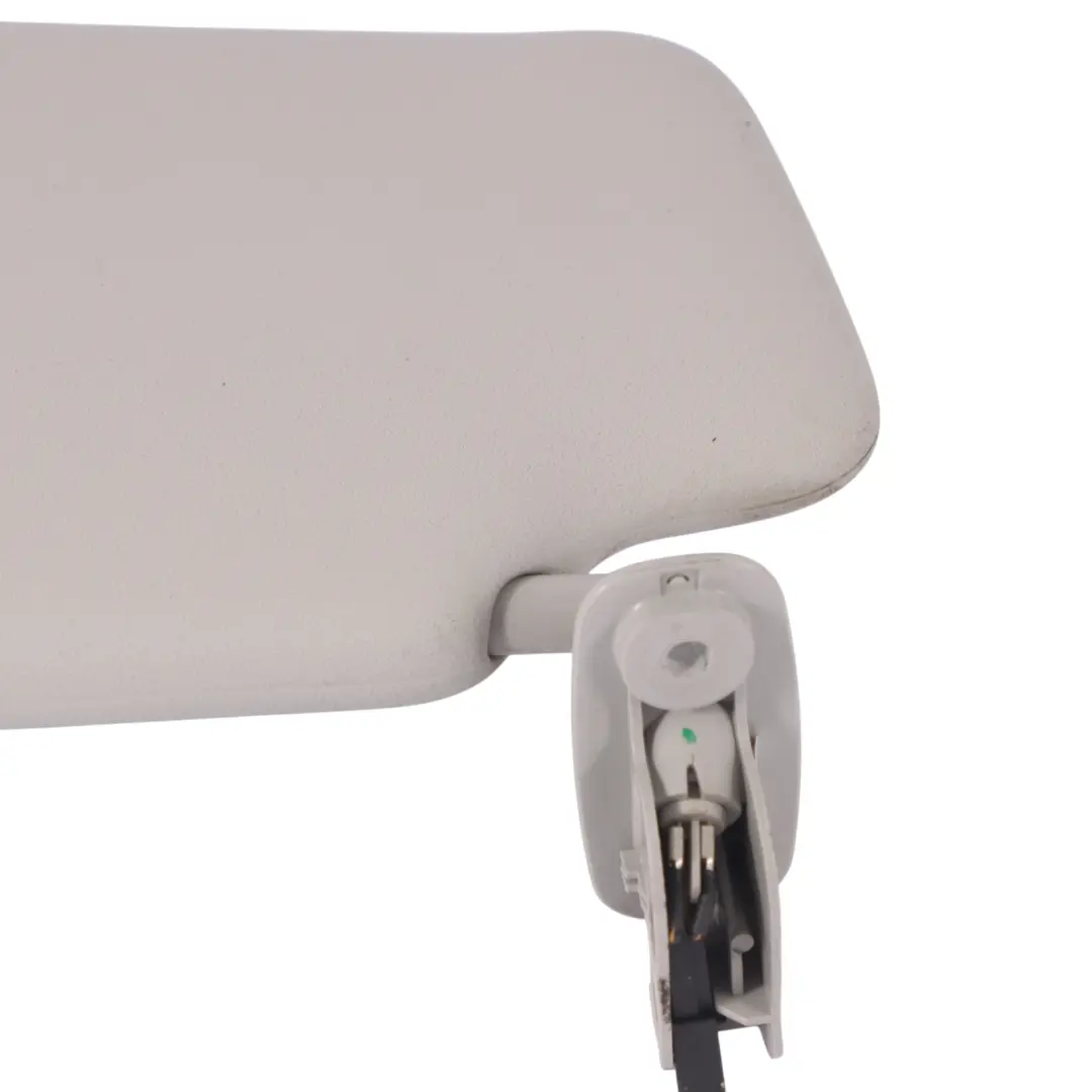 Audi S3 8P Parasol Delantero Panel Espejo Derecho - SKU 8P0857552A - Número de pieza 8P0857552A