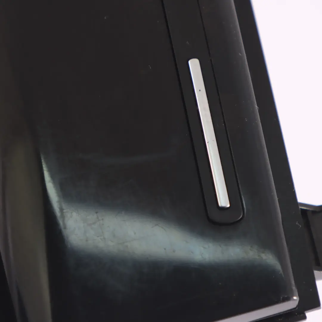 Audi A3 8P Console centrale Cendrier Couvercle compartiment rangement - SKU 8P0857951-1 - Numéro de pièce 8P0857951