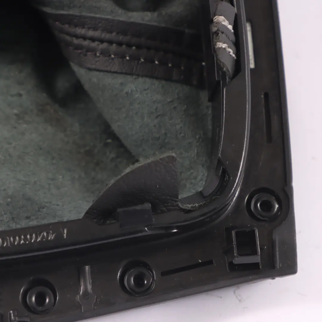 Audi S3 8P Gałka Mieszek Skrzyni Biegów 6 Biegowa Skóra - SKU 8P0863278CC - Numer Części 8P0863278CC