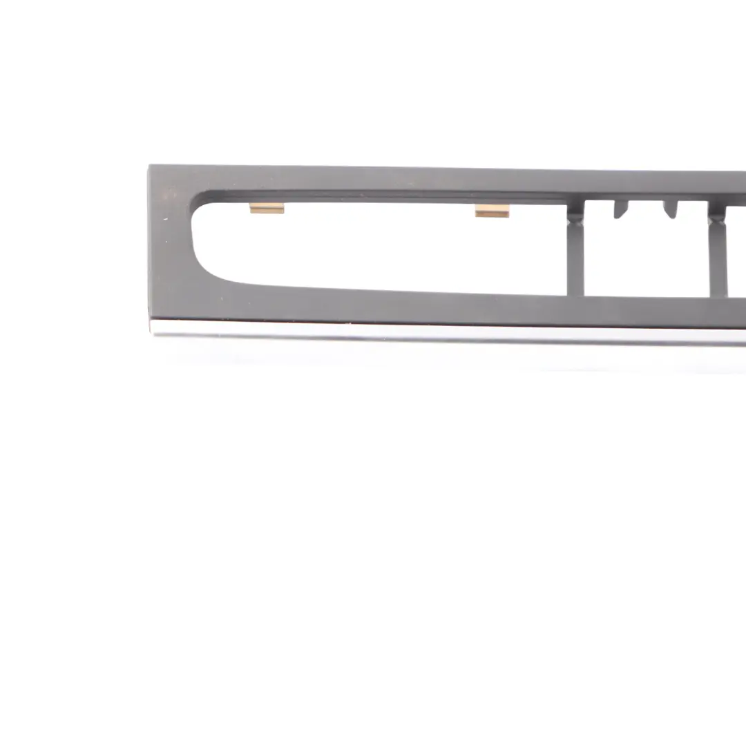 Embellecedor Consola Central para Audi A3 8P Marco con número de pieza 8P0863321F Audi A3 8P Marco Embellecedor Consola Central - SKU 8P0863321F - Número de pieza 8P0863321F