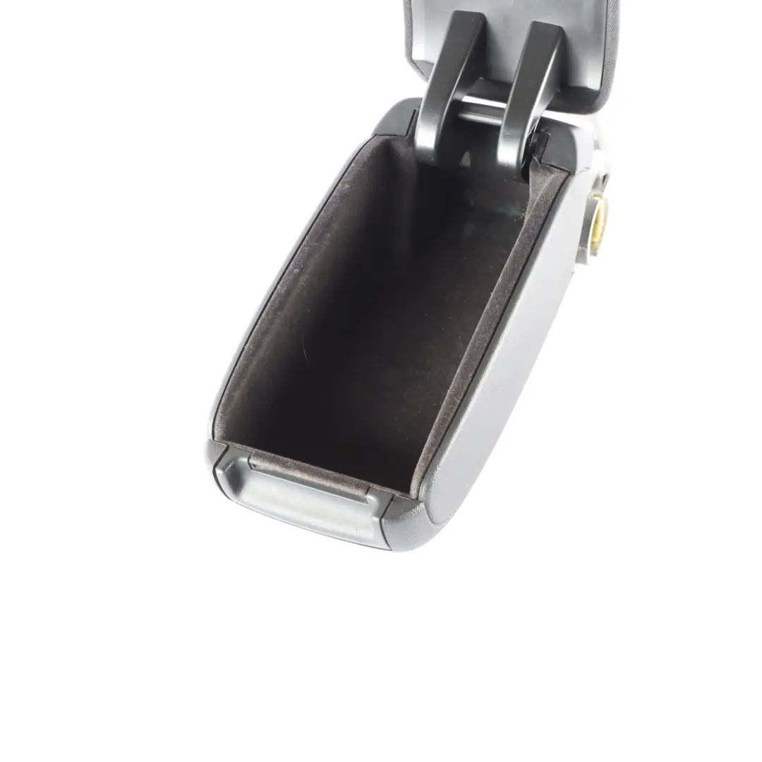 Audi A3 8P Consola Central Reposabrazos Soporte Bandeja Almacenamiento Cubierta - SKU 8P0864207F - Número de pieza 8P0864207F